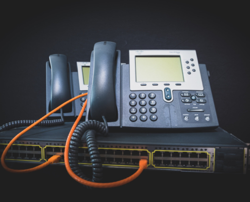 What cables does a VoIP phone use